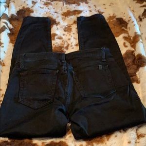 Joe's Jeans Jeans - Joe’s jeans size 27 fit skinny color black Joe's Jeans Jeans - Joe’s jeans size 27 fit skinny color black